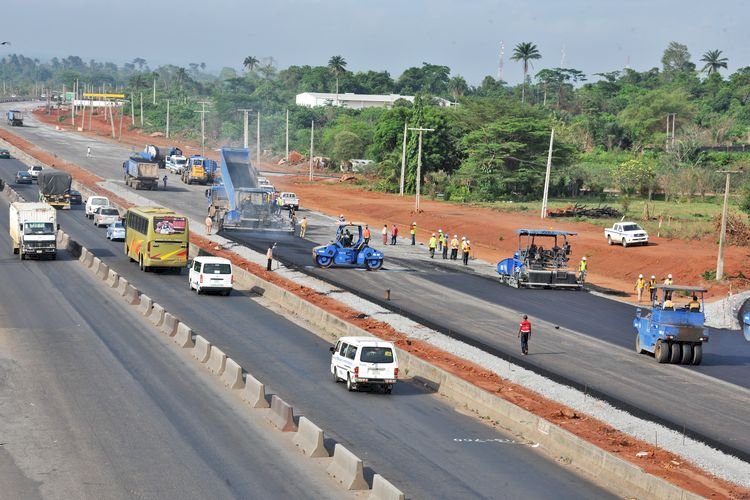 Abuja-Kaduna-Zaria-Kano road to be ready in 2021 – Julius Berger
