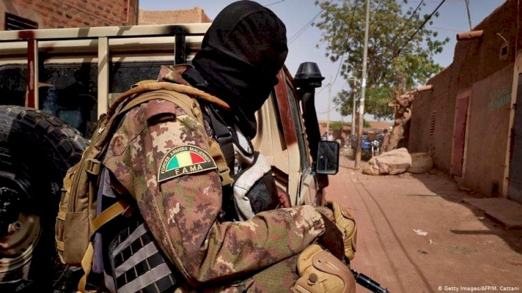 LIVE TV:Possible coup underway in Mali
