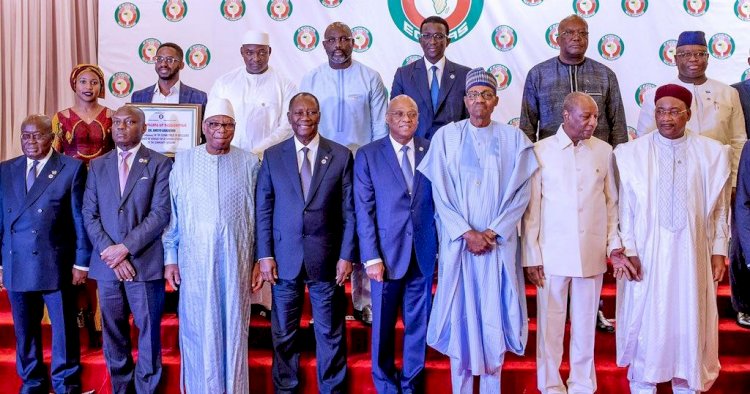 Ecowas Authority Of Heads Of State Chairman And Niger President Mahamadou Issoufou Calls For Mali Junta’s Cooperation