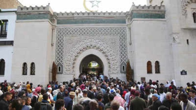 Court Repeals Decision To Close French Mosque