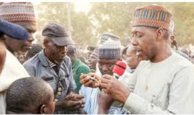Zulum Marks Christmas In Southern Borno, Says He Won’t Relent On Security