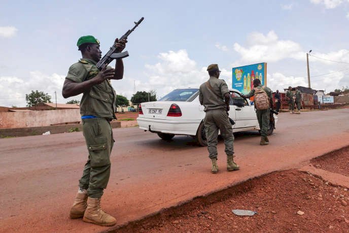 Confusion in Mali after gunshots in a military camp, start of rally in Bamako
