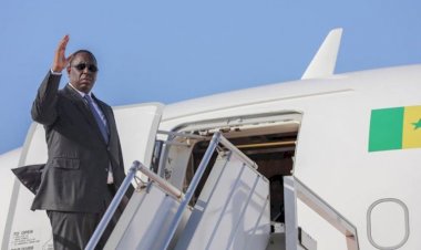 President Macky Sall flight to Paris