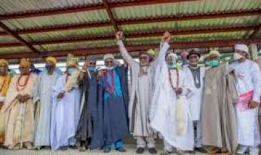 ONDO 2020: TRADITIONAL RULERS IN AKOKO ADOPT GOV. AKEREDOLU AS SOLE CANDIDATE