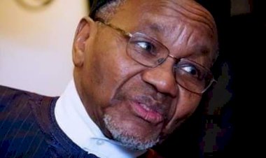 PRESIDENT BUHARI SALUTES MAMMAN DAURA AT 81, SAYS HE’S AMONG OUR WORTHIEST GENTLEMEN