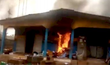 Youths Burn Police Station In Anambra
