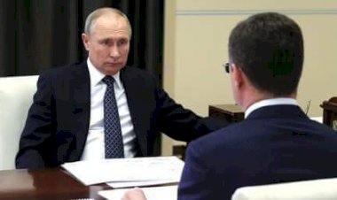 Putin Signs Bill Giving Russian Presidents Lifetime Immunity