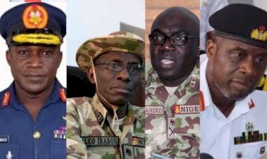 Buhari Appoints New Service Chiefs
