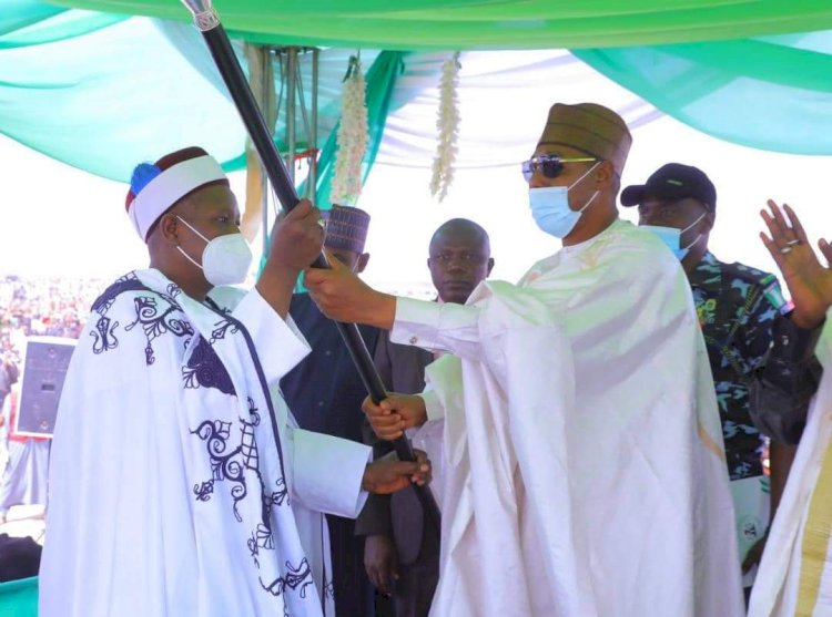 Borno Seeks Traditional Leaders’ Support In Counterinsurgency As Biu Emir Gets Staff Of Office