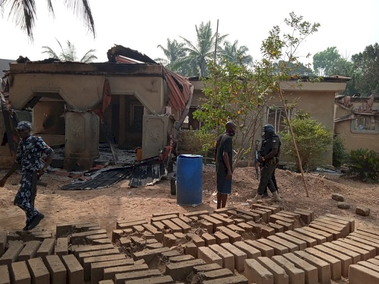 Over 35 Houses, Market Razed As Gunmen Attack Enugu Community