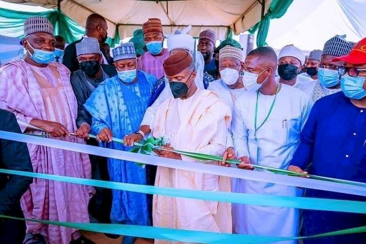 Osinbajo Launches Solar Power In Jigawa, Says It’s Time To Provide More Electricity