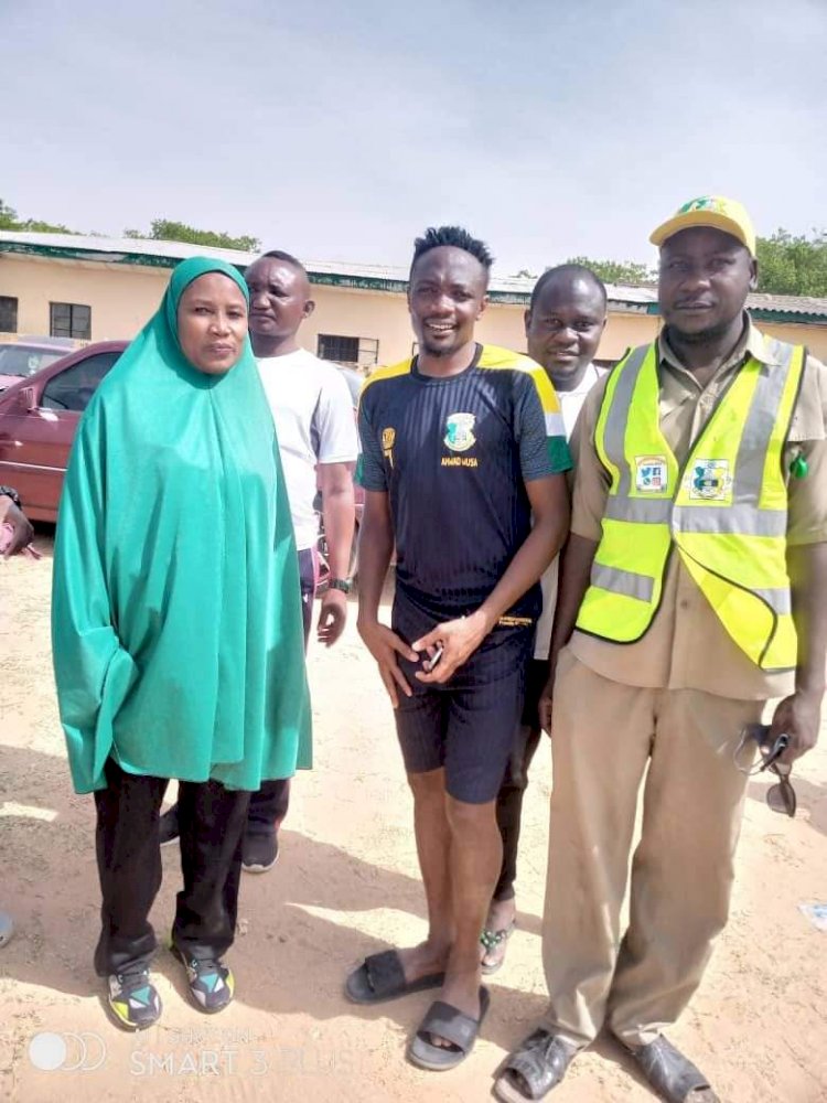 AHMED MUSA DONATES N2 MILLION TO ARMY SCHOOL IN KANO