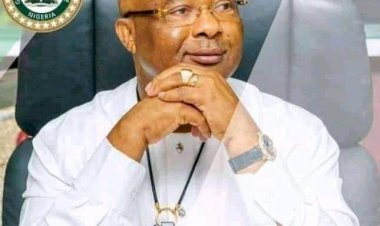 BREAKING: Imo Governor Sacks 20 Commissioners, Dissolves Cabinet