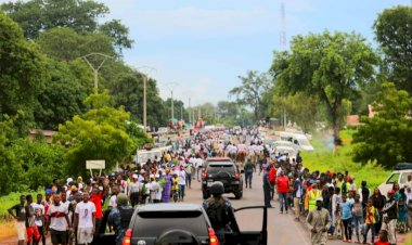 Video: Thousands of people attend President Barrow's rally in Foni Bondali.