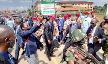 PHOTOS: Despite IPOB’s Threat, Buhari Lands In Imo