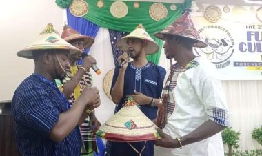 Still on the just concluded Fullah Cultural Festival which was organised by the Western Area Fullah Youths Association of Sierraleone and attended by Fulbe Africa members. We now bring you a tribute to Bailor Barrie