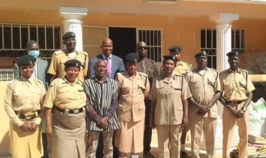 President Barrow Pardons Twenty-One Prisoners