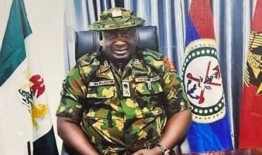 BREAKING:EFCC Arrests Fake Army General Who Claimed Buhari Nominated Him As COAS for Alleged N270m Fraud