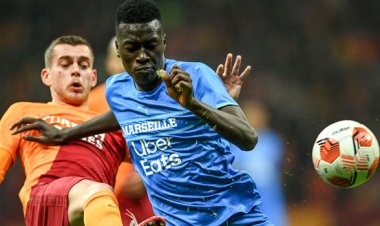 FIFA Suspends Senegal’s Pape Gueye In Transfer Dispute