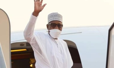 PICS: President Muhammadu Buhari gestures as he leaves Nnamdi Azikiwe International Airport, Abuja, for The Gambia, to attend the second-term inauguration of President Adama Barrow. Wednesday, January 19, 2022.