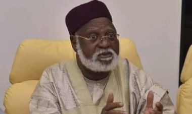 Nigerians Play Dirty Politics , Can Do Anything To Get Elected –Abdusalami