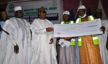 Zulum gives N100m business grant to 152 youths who renounced thuggery 