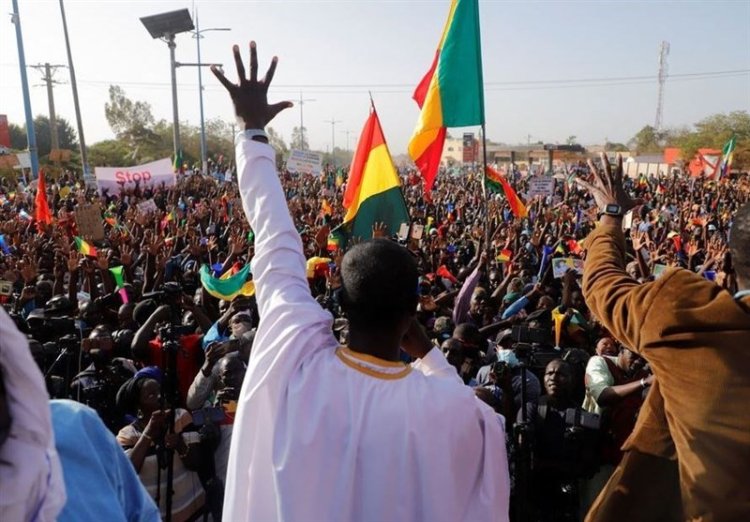 Malians demand total withdrawal of France, celebrates expulsion of ambassador