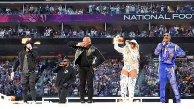 Super Bowl half-time show: Dr Dre joined by all-star cast of hip-hop royalty for performance during NFL showpiece
