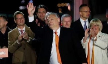 Hungary election: PM Viktor Orban criticises Ukraine's Zelensky as he wins vote