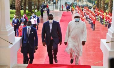 President Barrow Congratulates H.E. Macky Sall on Senegal’s 62nd Independence Anniversary