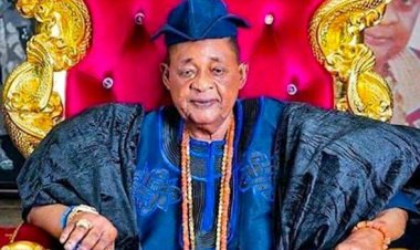 BREAKING: Alaafin Of Oyo, Oba Lamidi Adeyemi, Dies At 83