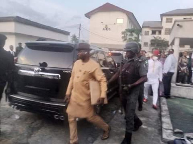 Breaking: Rivers PDP Governorship Aspirant Dagogo Arrested On Wike's Order