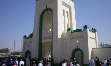 A DAINA ƁATANCI GA MANZON ALLAH صلى الله عليه وسلم DOMIN SAMUN ZAMAN LAFIYA daga MUSULMI SOLIDARITY FORUM, SOKOTO
