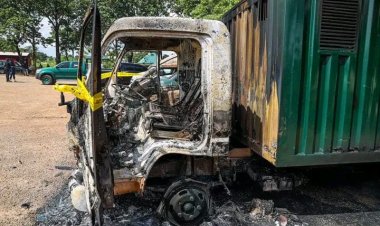 Insecurity: APC Asks Nigerians To Pray For Buhari