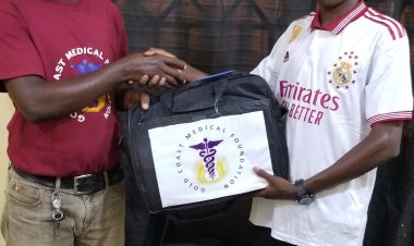 GOLD COAST MEDICAL FOUNDATION DONATE TO A COLLEGE BOY