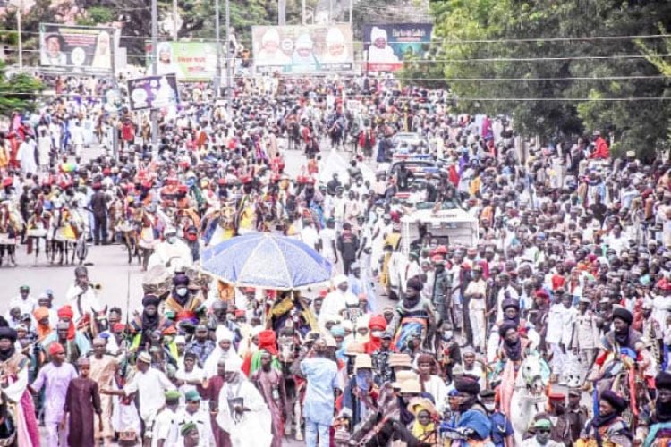 Mammoth Crowd As Muslims Hold Peaceful Sallah Nationwide