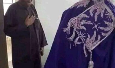 BREAKING: Sanusi, Ganduje Reunite In Abuja Airport Two Years After Dethronement