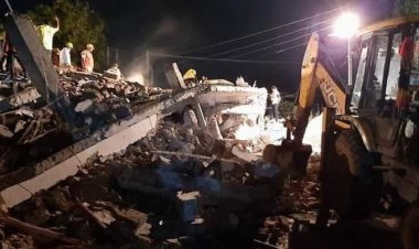 BREAKING: A storey Building Collapsed In Bukuru, Near Jos, Plateau State, Sunday Night