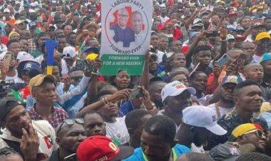 VIDEO: ‘Obidients’ Groove To Hausa Song For Peter Obi During March In Abuja