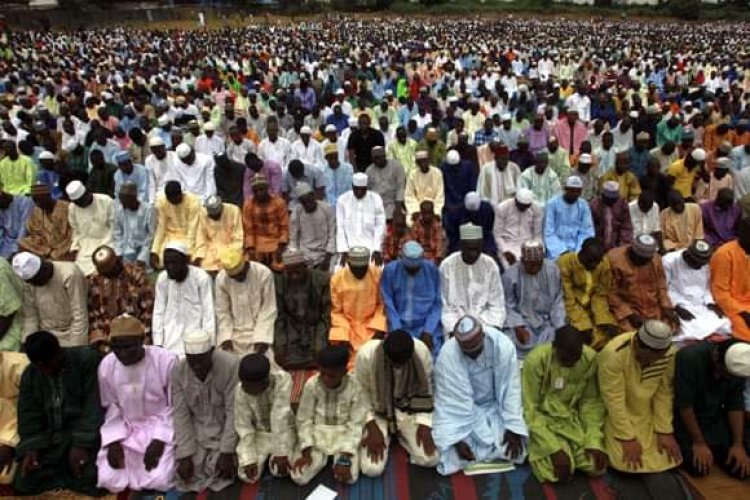 Over 30 pastors join Muslims to celebrate annual Maulud in Kaduna.