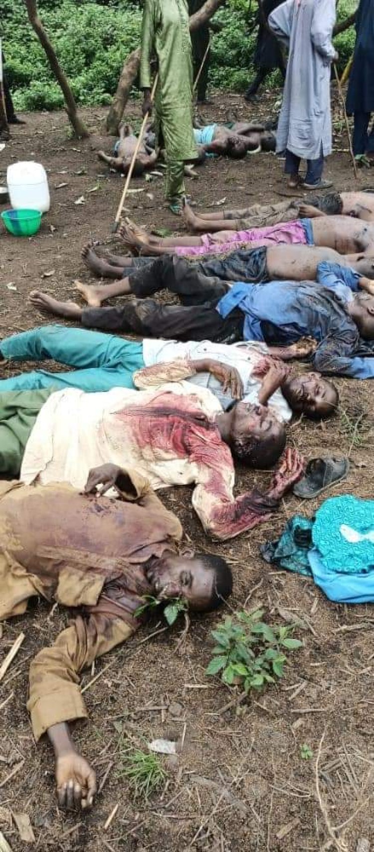 Many Fulani killed as  suspected Jukun, wurkum and Bawurbo tribal militia lured them into a meeting in taraba state where they killed all the fulani present in the meeting