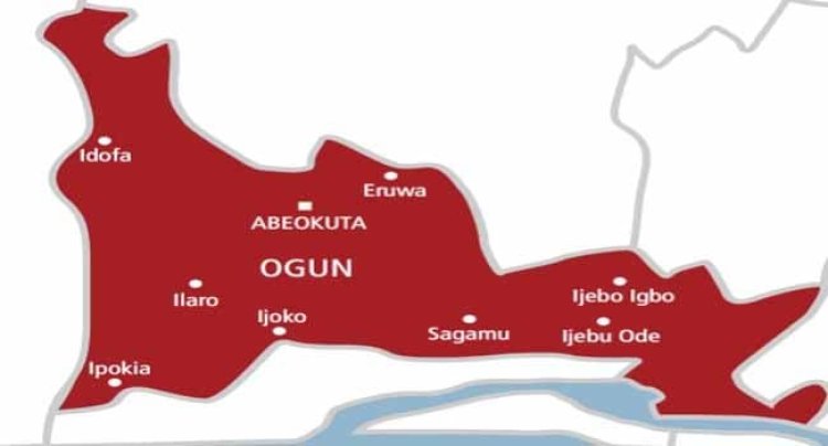 Yoruba Nation Agitators’ Mob Soldiers In Ogun, Cart Away Rifle