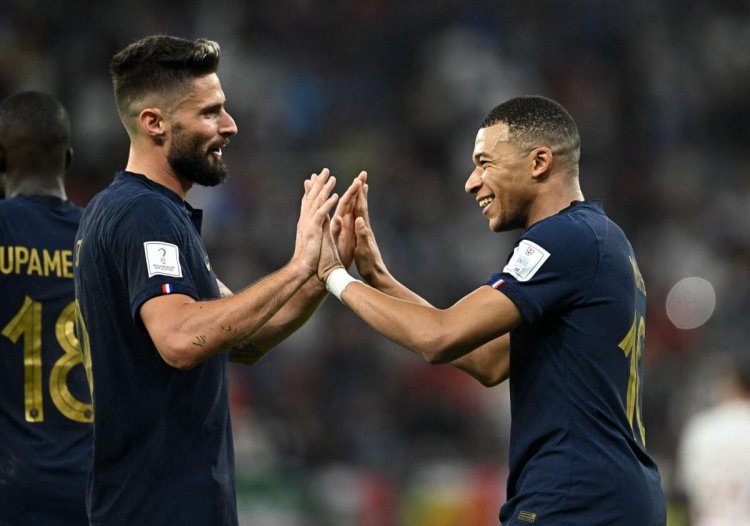 Giroud, Mbappe Take Ruthless France Into World Cup Quarter-Finals