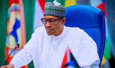 Buhari begs Nigerians to give him 7 days to resolve cash crunch