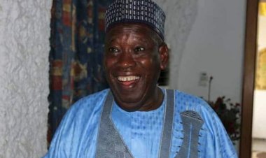 Court stops Kano anti-corruption agency, police, SSS, others from arresting Ganduje, his children