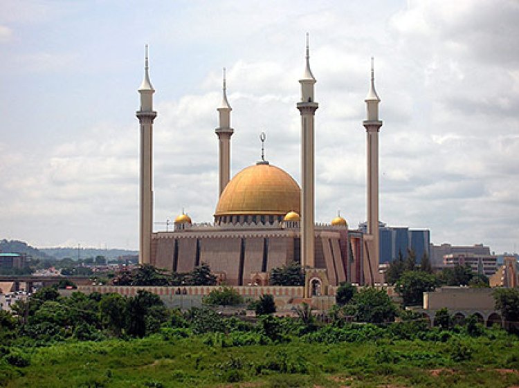Philanthropist Donates 3.25 Hectares Of Land To Al-Noor Mosque In Abuja