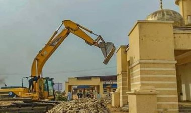 PHOTOS: Reconstruction Of Collapsed Zaria Mosque Commences