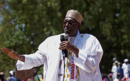Cameroon’s Opposition Candidate Tchiroma Declares Victory In Presidential Vote